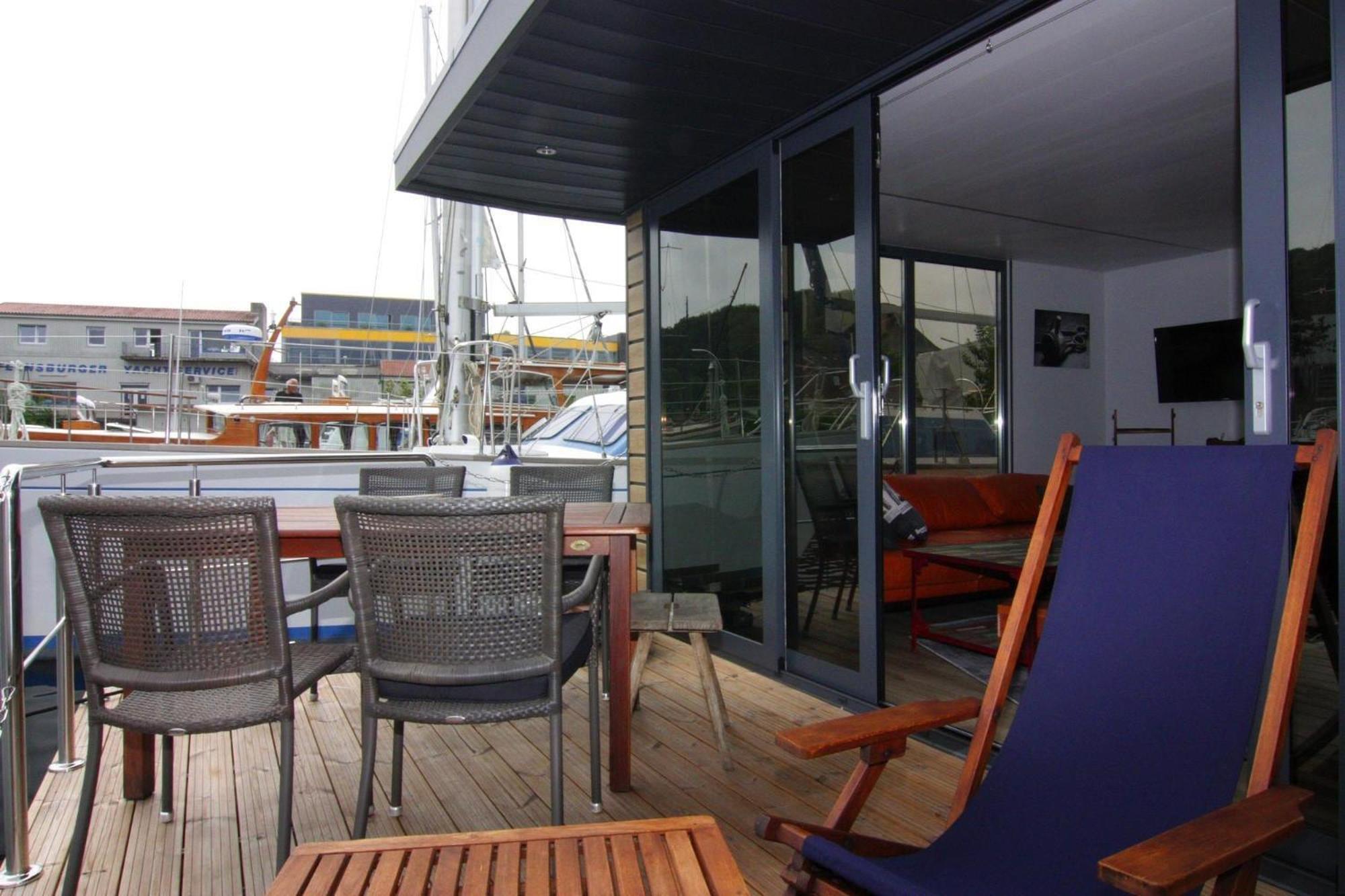 Hotel Houseboat Leni, Flensburg Exterior foto